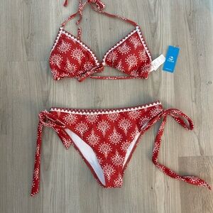 Cupshe Red and White Bikini Set